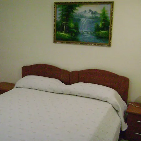 فندق مبيت وإفطار Benice 3*