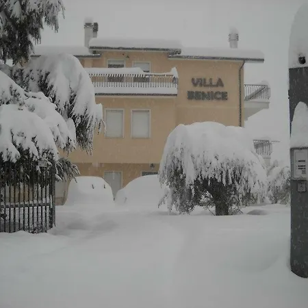 Benice Bed and Breakfast 3*